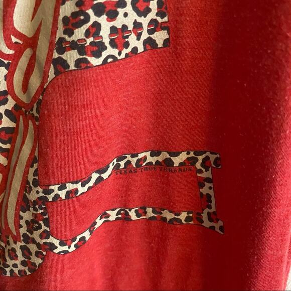 Texas True Threads Leopard Football Helmet Tee Women's Size Small Short Sleeves - Picture 4 of 5